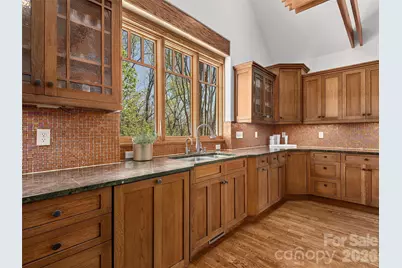 457 Coopers Hawk Drive, Asheville, NC 28803 - Photo 9