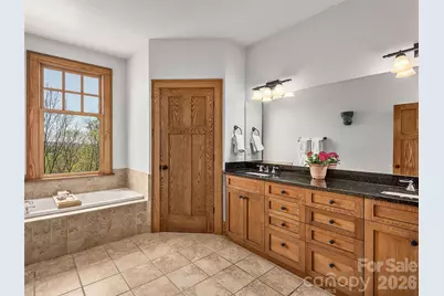 457 Coopers Hawk Drive, Asheville, NC 28803 - Photo 15