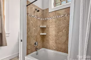 457 Coopers Hawk Dr, Asheville, NC 28803 - Photo 33