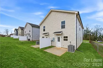 1331 33rd Street, Conover, NC 28601 - Photo 3