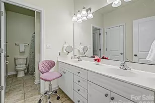 8421 Scotney Bluff Avenue, Charlotte, NC 28273 - Photo 19