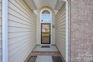 12602 Kemerton Ln, Huntersville, NC 28078 - Photo 3
