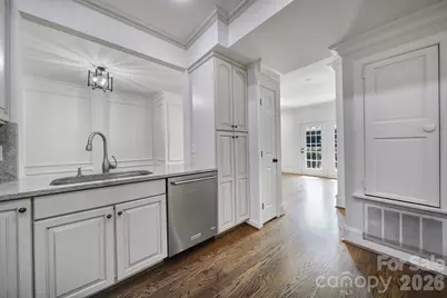 1012 Queens Road #B, Charlotte, NC 28207 - Photo 13