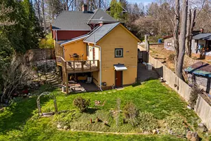 251 Flint St, Asheville, NC 28801 - Photo 35