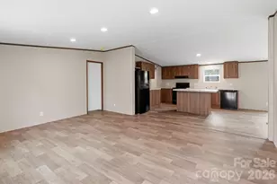 1685 Dawnview Ln, Lincolnton, NC 28092 - Photo 9