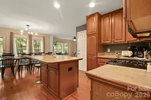 132 Heather Ln, Banner Elk, NC 28604 - Photo 5