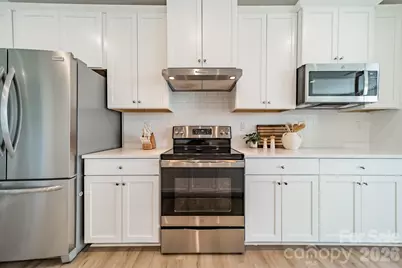 963 Portrush Lane, Tega Cay, SC 29708 - Photo 9