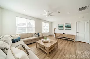 963 Portrush Ln, Tega Cay, SC 29708 - Photo 19