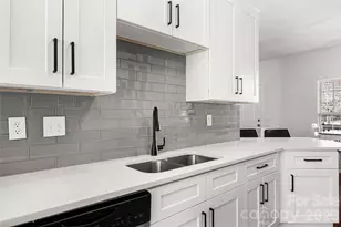 17624 Delmas Dr, Cornelius, NC 28031 - Photo 5