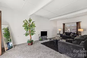 4203 Sunflower Ct, Gastonia, NC 28052 - Photo 5