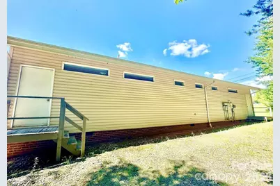 4092/4070 Hickory Boulevard, Granite Falls, NC 28630 - Photo 9