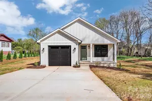 2572 Teague St, Lincolnton, NC 28092 - Photo 1