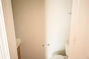 9162 Exbury Ct, Charlotte, NC 28269 - Photo 9