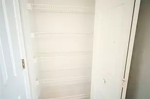 9162 Exbury Ct, Charlotte, NC 28269 - Photo 11