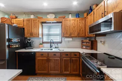 46 Hummingbird Drive, Maggie Valley, NC 28751 - Photo 11