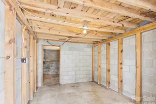 1331 Idlewood St SW, Lenoir, NC 28645 - Photo 13