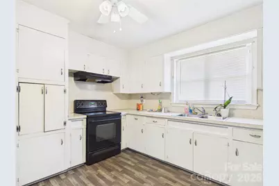 1331 Idlewood Street SW, Lenoir, NC 28645 - Photo 29