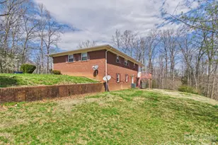 1331 Idlewood St SW, Lenoir, NC 28645 - Photo 5