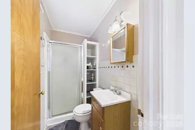 1331 Idlewood Street SW, Lenoir, NC 28645 - Photo 23