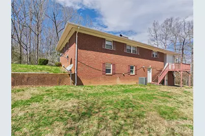 1331 Idlewood Street SW, Lenoir, NC 28645 - Photo 7