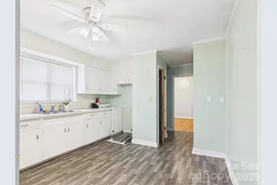 1331 Idlewood Street SW, Lenoir, NC 28645 - Photo 15