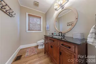 2101 Dartmouth Pl, Charlotte, NC 28207 - Photo 19