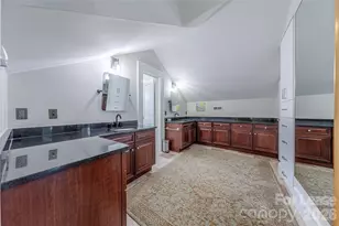 2101 Dartmouth Pl, Charlotte, NC 28207 - Photo 33