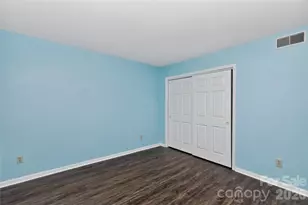 7302 Winery Ln, Charlotte, NC 28227 - Photo 7