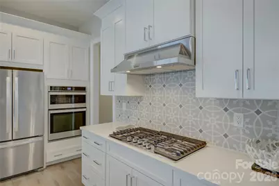 14619 Crosswater Lane, Charlotte, NC 28278 - Photo 15