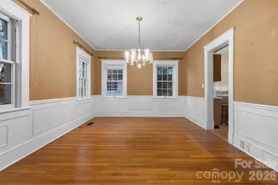 708 E Lake Drive, Greensboro, NC 27401 - Photo 7