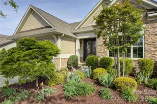 14802 Creeks Edge Dr, Charlotte, NC 28278 - Photo 1