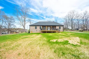 1500 Avalon Oaks Ct, Dallas, NC 28034 - Photo 45