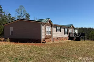 304 Woodview Farm Trl, Rutherfordton, NC 28139 - Photo 3
