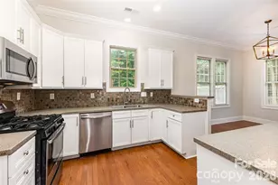 4204 Belle Meade Cir, Belmont, NC 28012 - Photo 3