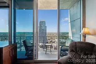 210 N Church St, Charlotte, NC 28202 - Photo 9