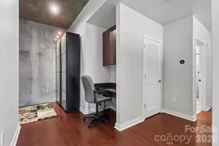 210 N Church St, Charlotte, NC 28202 - Photo 9