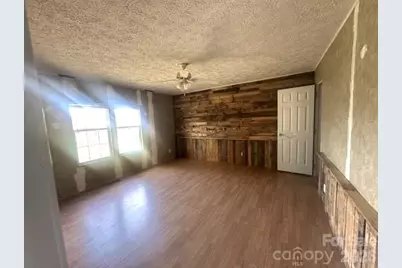 123 Earls Ridge Road, Gaffney, SC 29341 - Photo 5