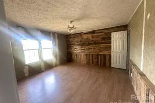 123 Earls Ridge Rd, Gaffney, SC 29341 - Photo 5