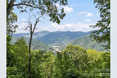 1672 Summit Drive, Maggie Valley, NC 28751 - Photo 9