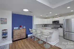 718 W Trade St, Charlotte, NC 28202 - Photo 9