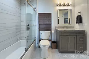 718 W Trade St, Charlotte, NC 28202 - Photo 21