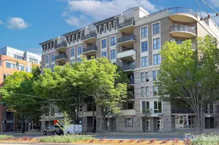 718 W Trade St, Charlotte, NC 28202 - Photo 3