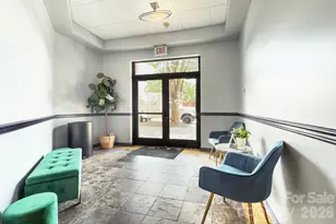 718 W Trade St, Charlotte, NC 28202 - Photo 33