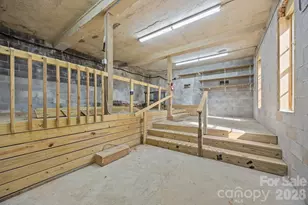 1105 High Vista Dr, Mills River, NC 28759 - Photo 37