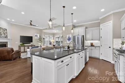 7712 Waverly Walk Avenue, Charlotte, NC 28277 - Photo 9