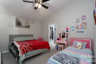 3117 Willamette Valley Dr, Charlotte, NC 28215 - Photo 3