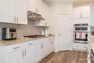 9317 Dunwich Dr, Gastonia, NC 28056 - Photo 7