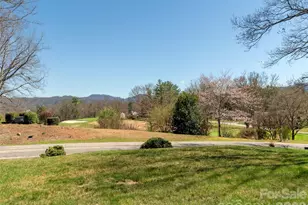71 W Fairway Dr, Etowah, NC 28729 - Photo 5