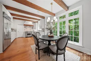 2418 La Maison Dr, Charlotte, NC 28226 - Photo 7