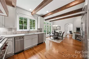 2418 La Maison Dr, Charlotte, NC 28226 - Photo 9